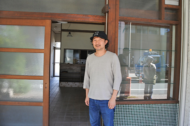D102(旧・江戸屋)